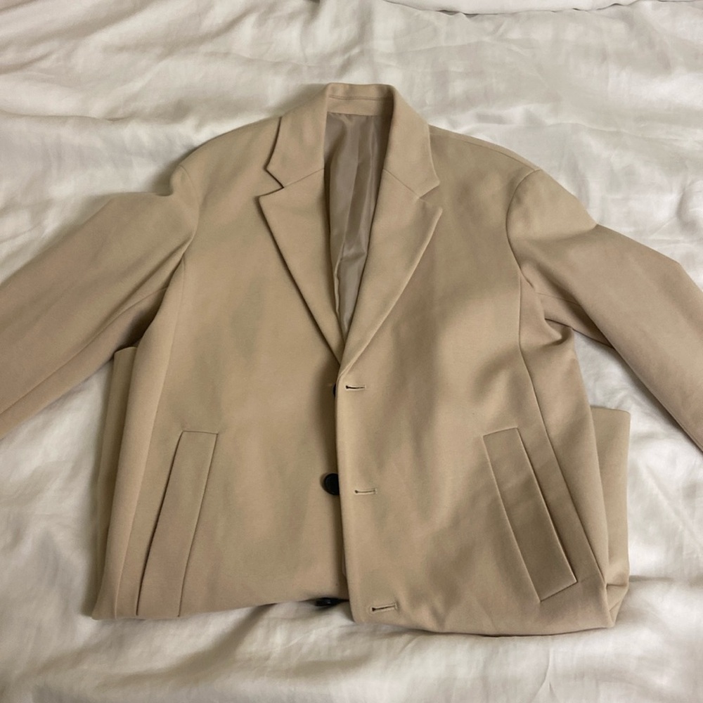 Trench coat